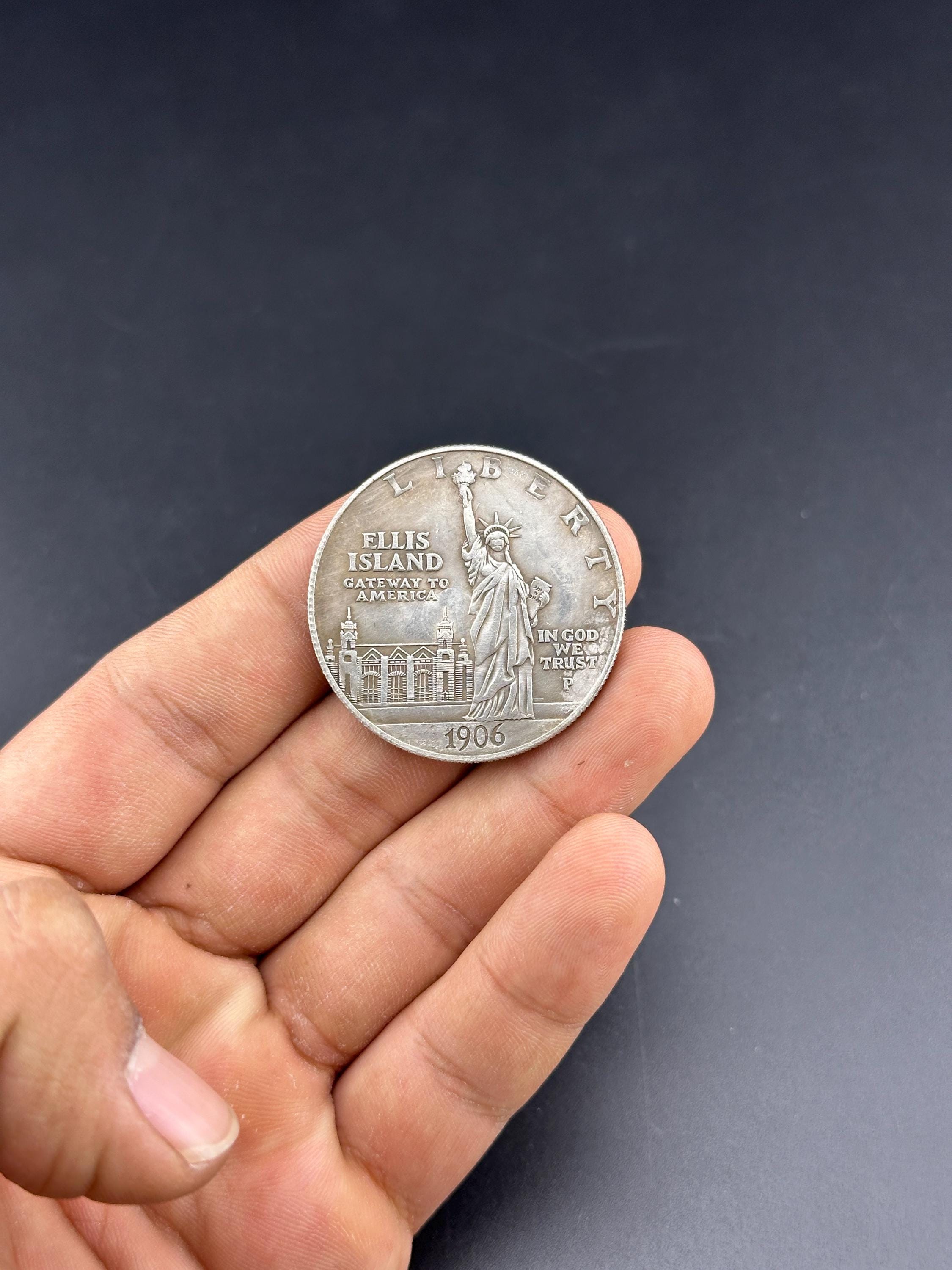 1986年　エリス島 自由の女神 銀貨セット 1986年アメリカ合衆国エリス島自由の女神像記念銀メッキドル - Etsy 日本