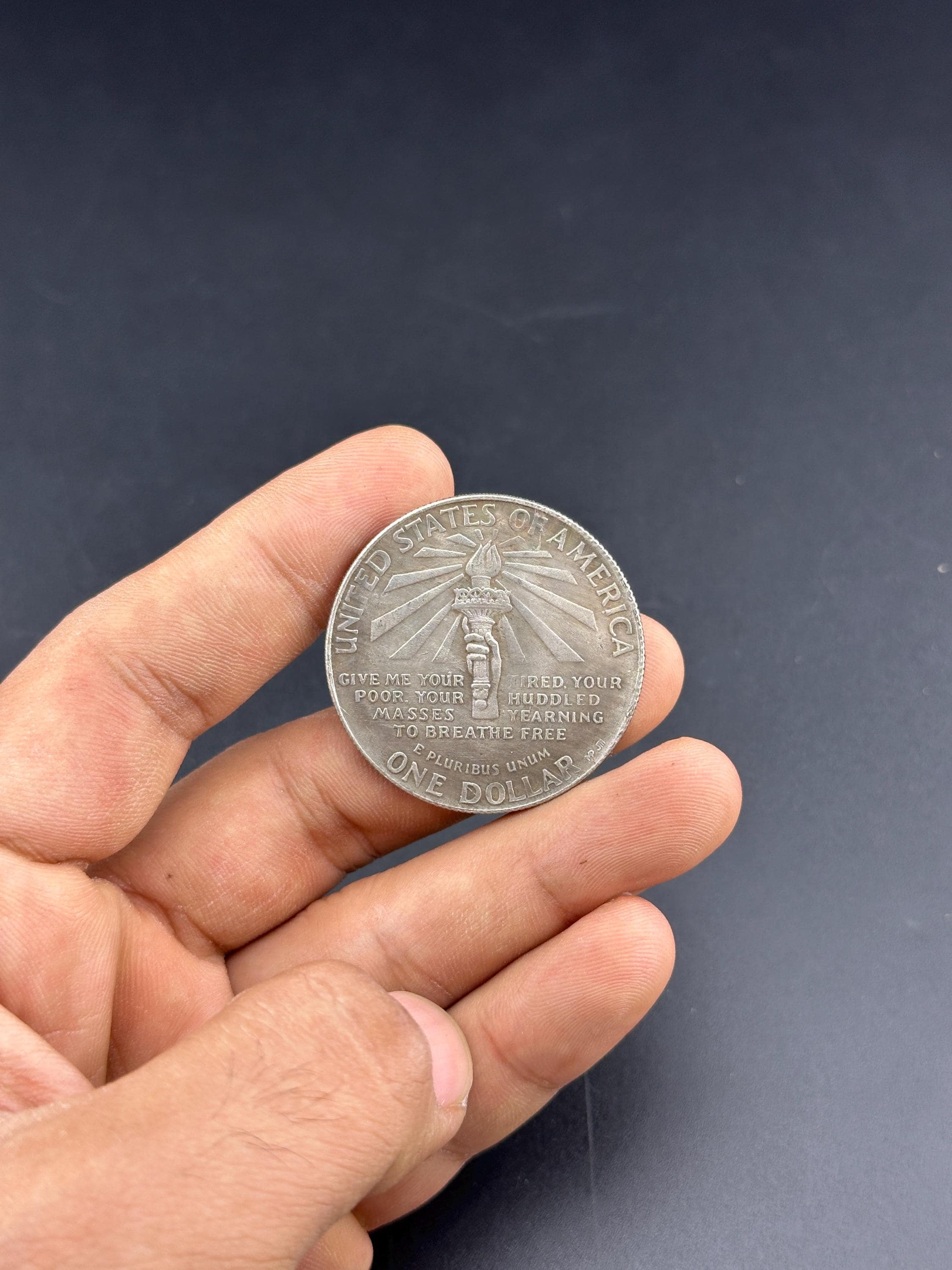 1986年アメリカ合衆国エリス島自由の女神像記念銀メッキドル - Etsy 日本