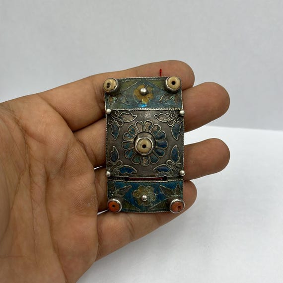 Vintage Bohemian Belt w/Antique Silver Tone Medallions & Coral, Enamel Beads vintage-navajo-coral-sterling-  main image 4