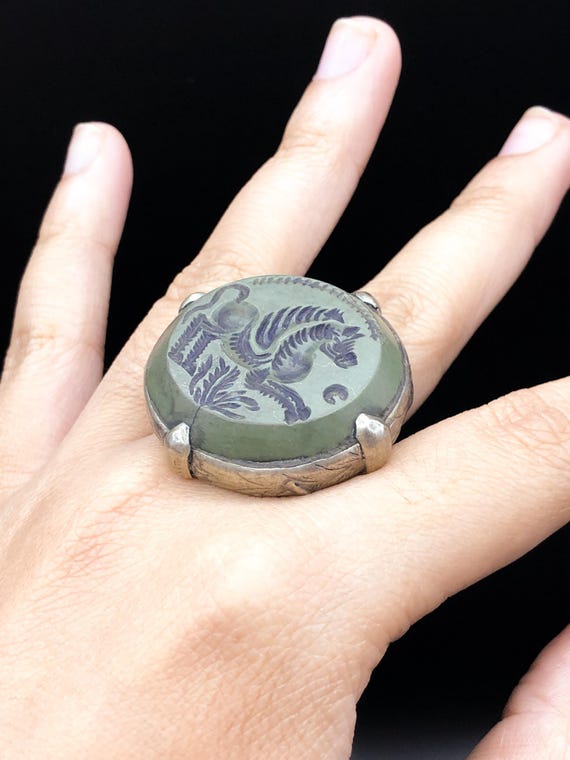 Unique Solid Silver Ring With Green Agate Carved … - image 3