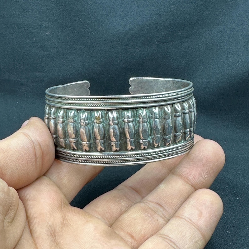 See #39 s Central Etsy UK