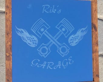 Espejo grabado personalizado, enmarcado de 12" x 12"