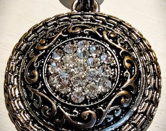 Vintage Set of "Fashion Leader" Pendant Statement Necklace and Matching Stud Earrings - Retro Cool!
