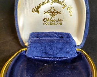 1970s Vintage Japanese 2-stage Jewelry Presentation Box - Excellent Condition