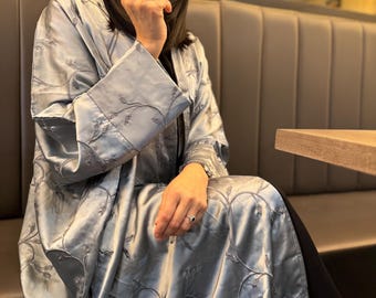 Luxus Satin 3-teiliges Abaya Set, offene Abayas, verzierte Abaya, Anlass Abaya, Fledermausflügel, Eid Abaya, Ramadan, Handarbeit Abaya, Abaya Dubai