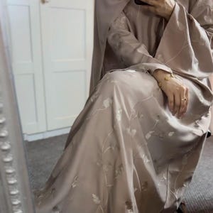 Embroidered Nidha Abaya: Ramadan Dress with Scarf