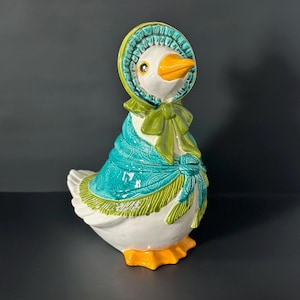 Rare Vintage Metlox Poppytrail Mother Goose Cookie Jar/Canister