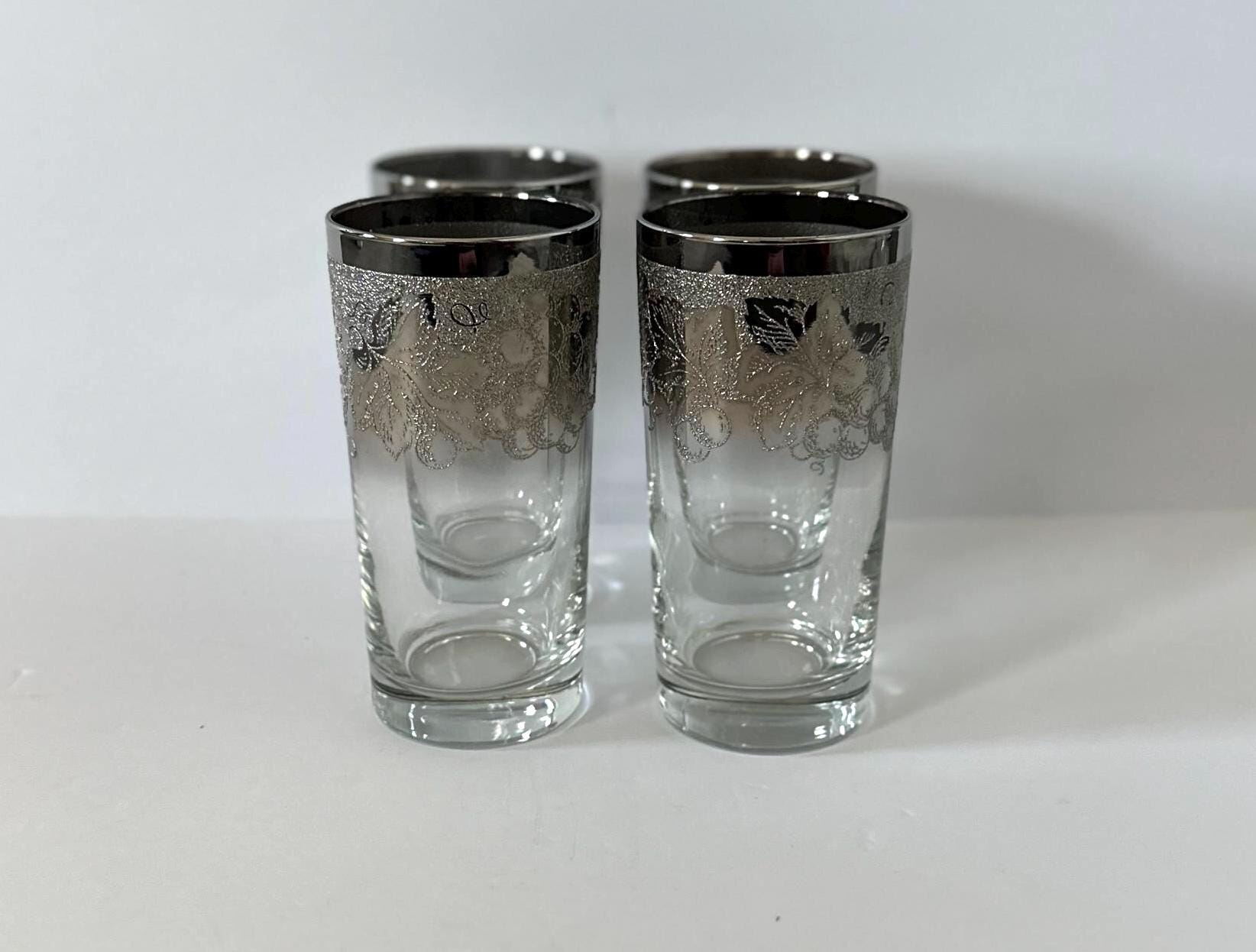 Vintage Dorothy Thorpe - Etsy Vintage Dorothy Thorpe - Etsy