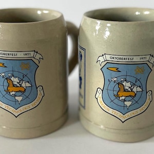 Vintage Lowenbrau Munich Oktoberfest 1971 Beer Steins-Set of 2