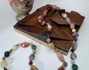 Vintage Multi-Stone Agate Bead Necklace