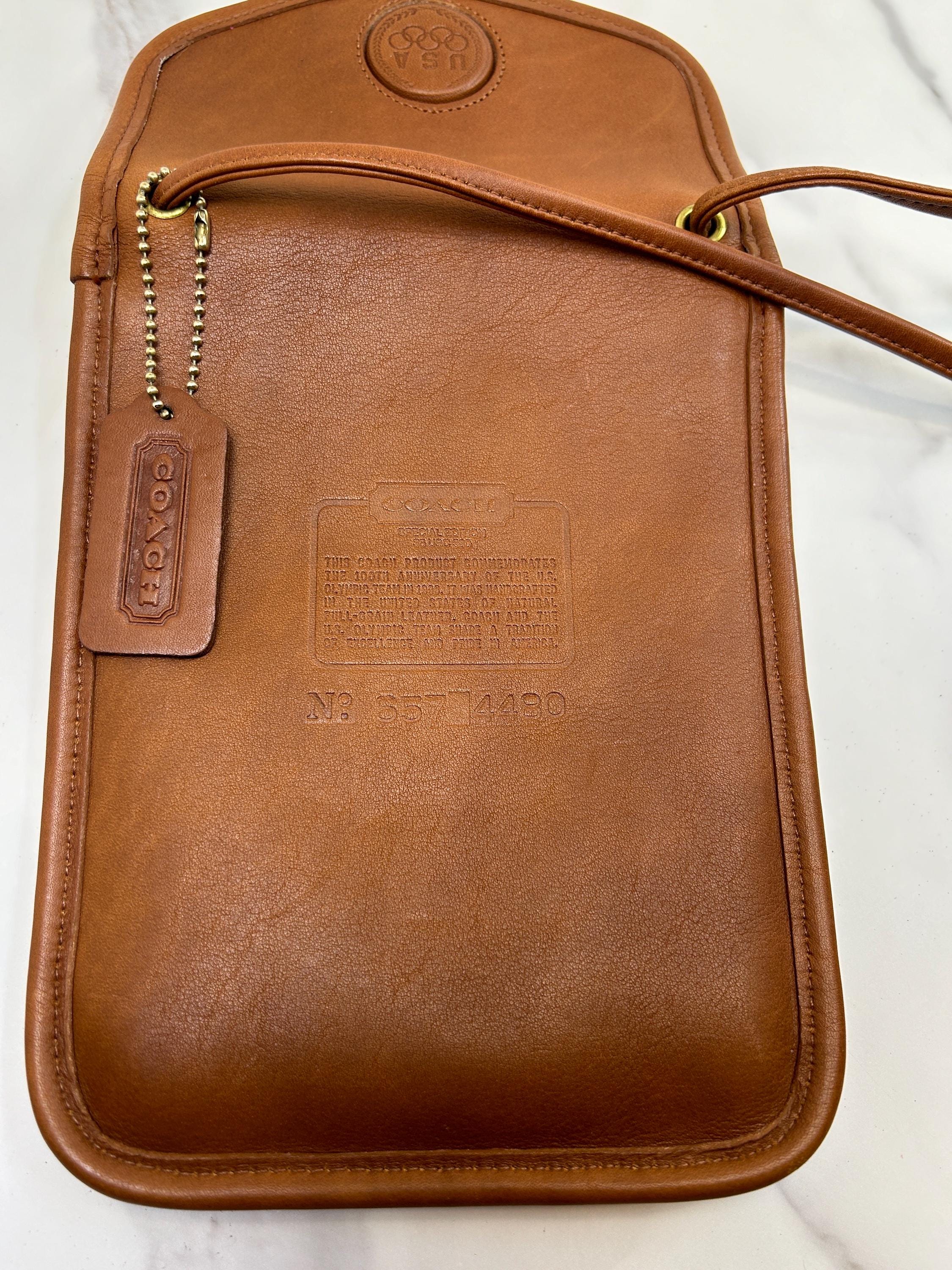 Vintage Coach US Olympics Edition British Tan Pass Holder Pouch