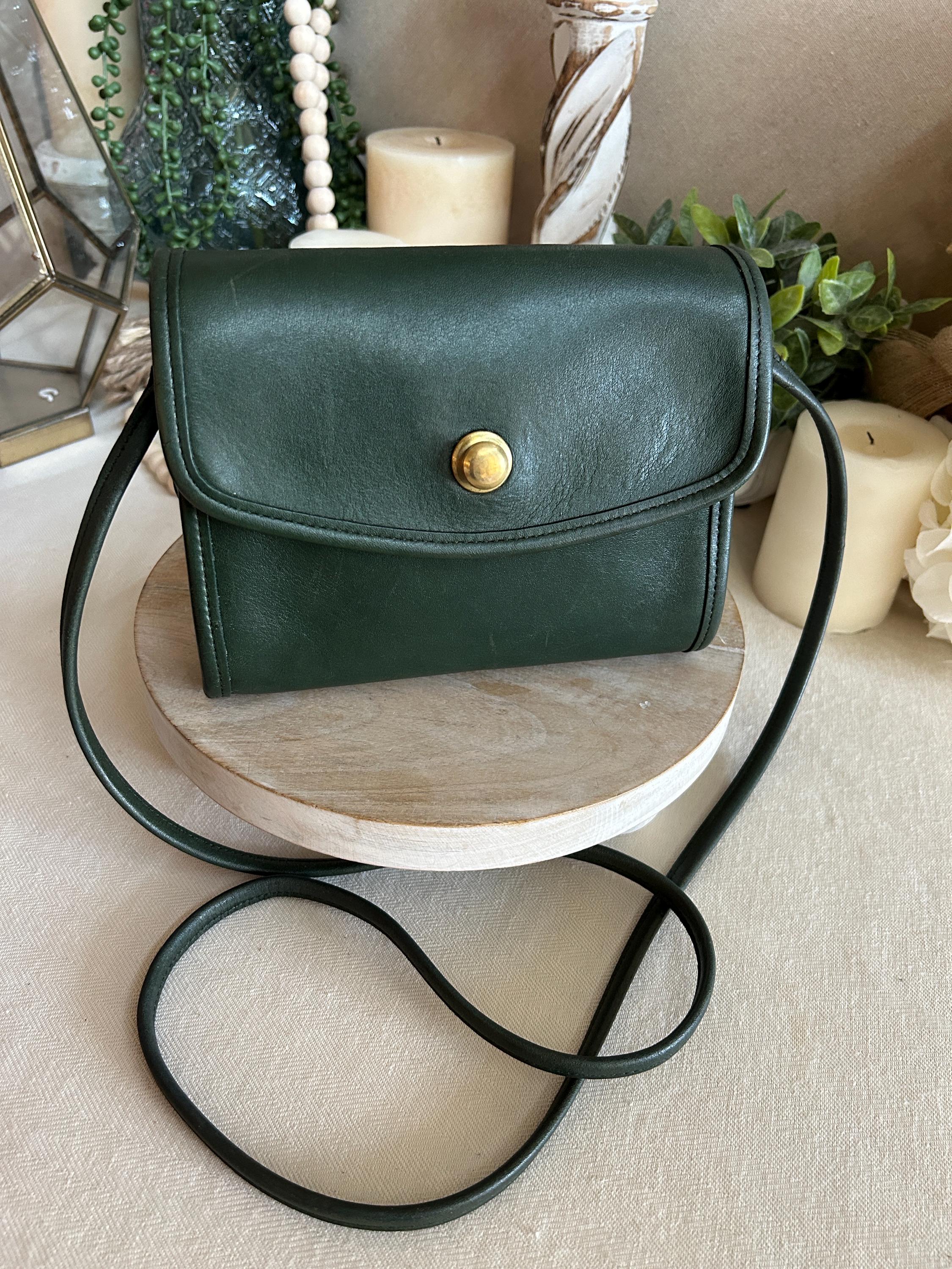 バッグ Vintage Coach Chrystie Bag Green Leather Vintage Coach Forest Green Chrystie Crossbody Bag 9892 - Etsy
