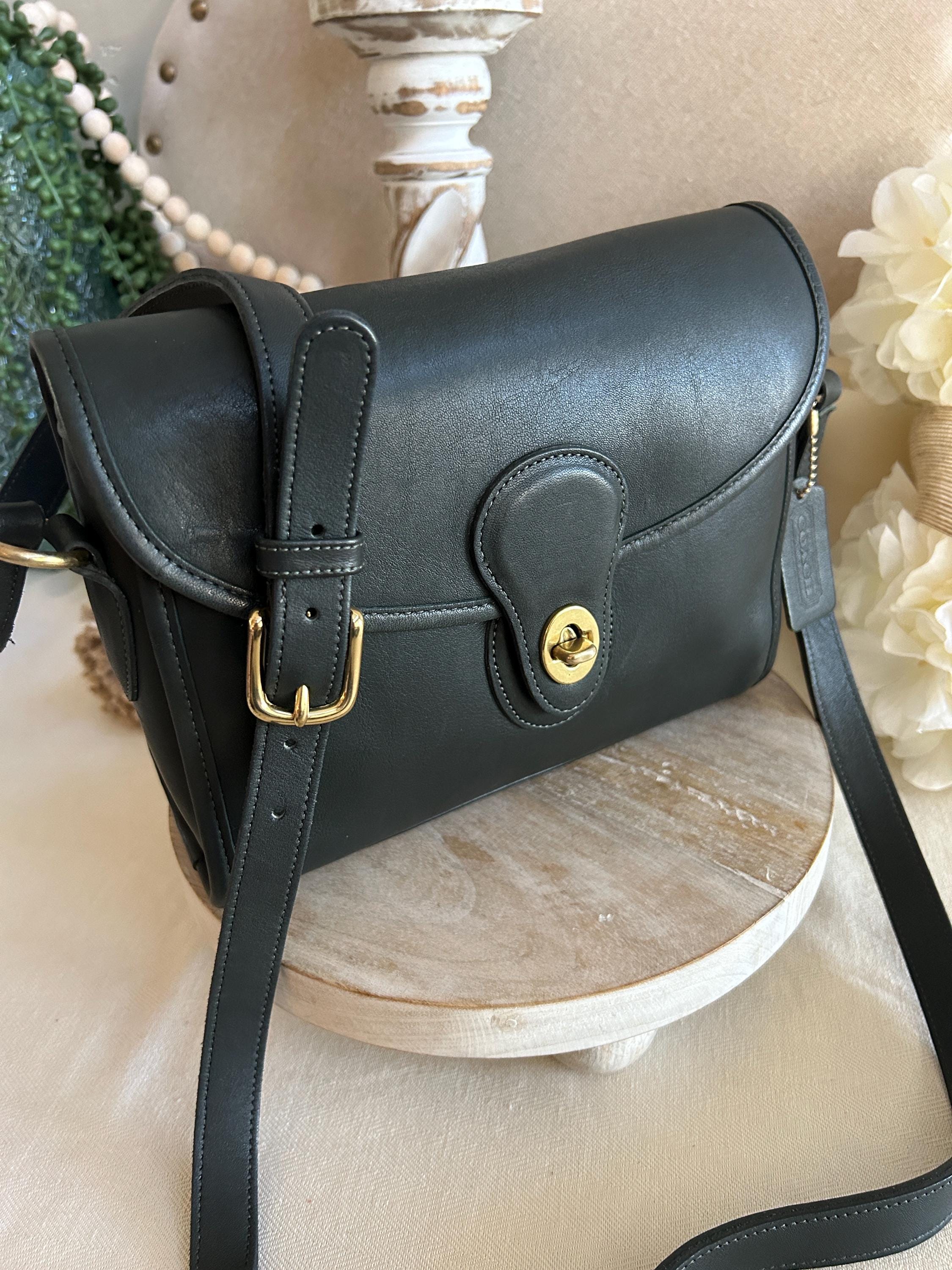 バッグ Rare Vintage Coach Devon Bag Olive Green Coach | Bags | Vintage Coach Rare And Htf Olive Green | Poshmark