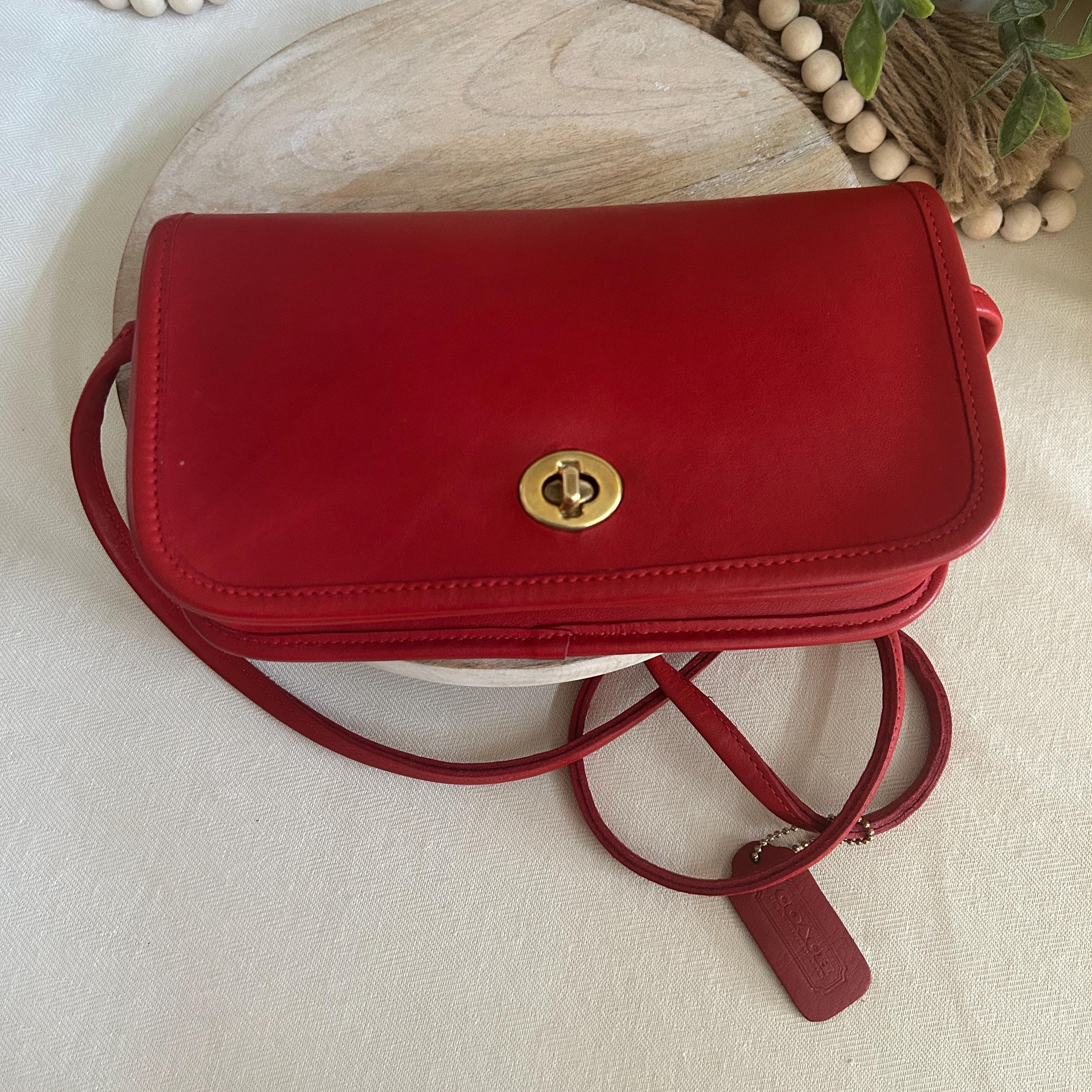 バッグ Vintage Coach Becket Shoulder Bag Red s-l400.jpg