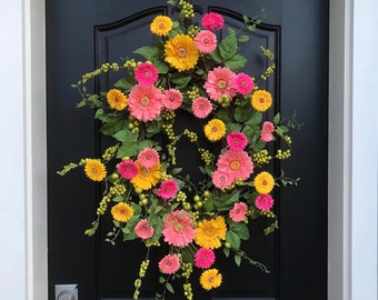 Spring Wreaths, Oval Spring Wreath for Front Door, Gerber Daisy Wreath, Yellow Daisy Wreath, Wreaths for Spring, Spring Door Wreath, Wreaths