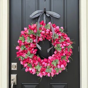 Pink Tulip Wreath, Spring Tulip Wreaths, Mother's Day Gifts, Tulip Door Wreath, Spring Door Wreaths, Mint Wreath