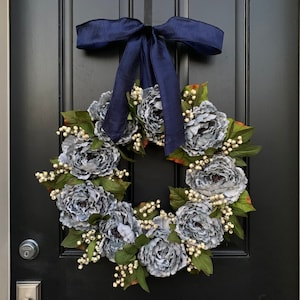 Modern Winter Farmhouse Wreath, Gray Floral Peony Wreath with Cream Berries