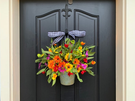 Hope Wreath Bucket Hope Wreath Bucket