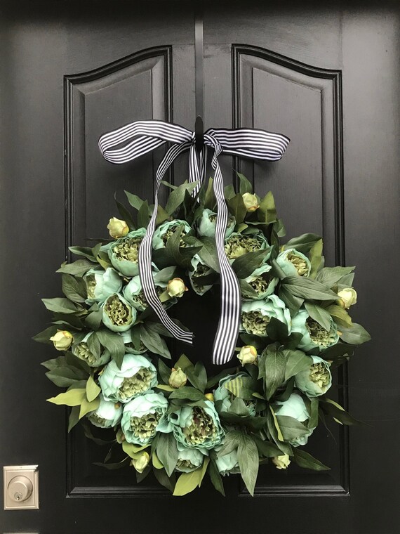 New Year Round Wreath Holiday Wreath Front Door Wreaths Etsy