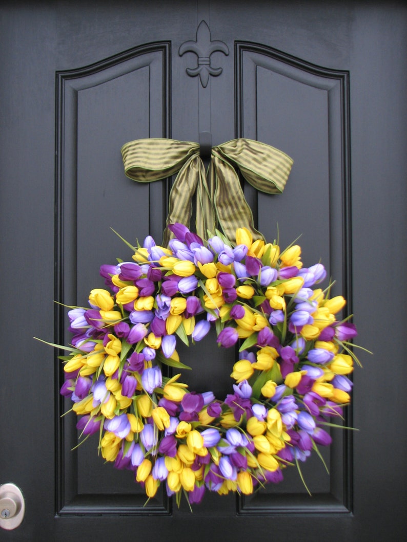 Purple Tulips Wreath Tulips Front Door Wreath Door Wreaths Yellow Spring Tulips Mother/'s Day Wreath Tulips Trending Wreaths