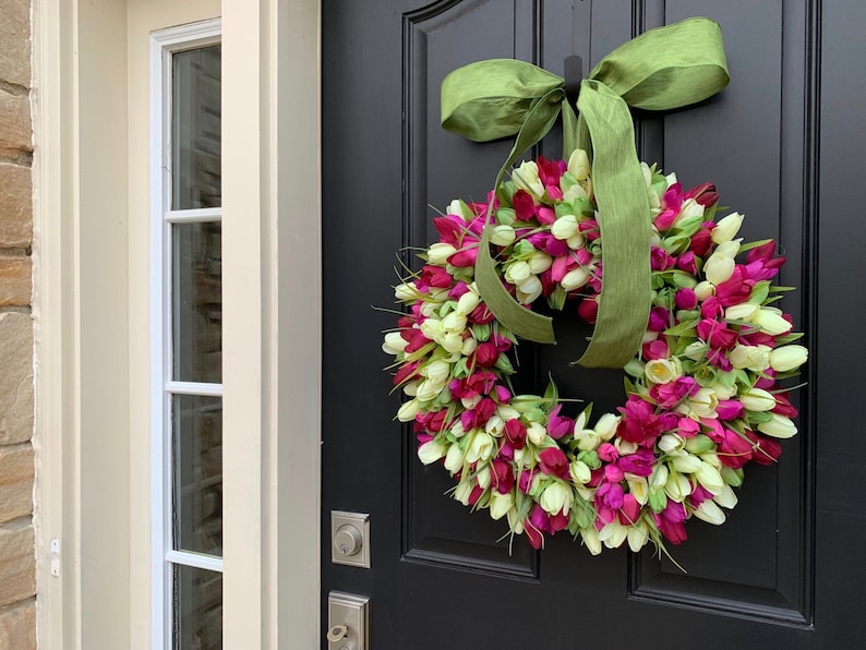 Spring Tulip Wreaths, Tulip Wreaths, Spring Wreaths, Spring Front Door Wreath, Door Wreaths, Mother's Day Wreath, Easter Wreaths image 5