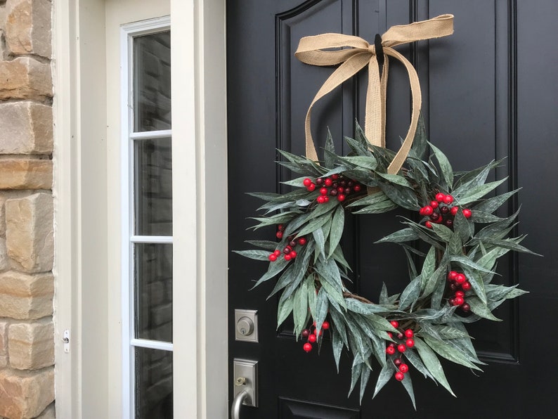 Simple Holiday Wreath, Farmhouse Fashion Christmas Wreath image 6