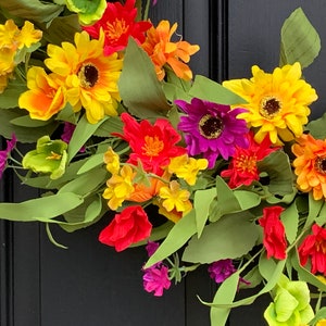 SUMMER FIESTA DECOR, Summer Daisy Door Wreath, Spring Hanger for Front Door, Summer Flower Wreath, Summer Door Wreaths, Multi Colored Wreath image 5