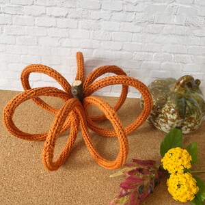 Pumpkin Tutorial, DIY Yarn Pumpkin, Easy Pumpkin Fall Decor, DIY Fall Decor Pattern, Autumn Decoration, Thanksgiving, Home Decor Decoration