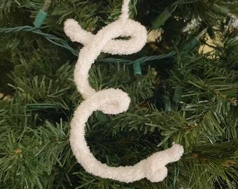 Christmas Tree Ornament, Personalized Knitted Letter Ornament, Custom Knitted Initial Ornament, Initial Wall Art, X-mas Decoration