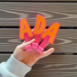 Gancho de pared con letras personalizadas / Perchero con iniciales del alfabeto personalizado / Decoración infantil / Regalo con nombre inicial