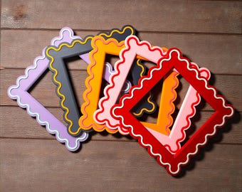 Cubierta de interruptor de luz retro ondulada del Reino Unido: marco moderno y colorido