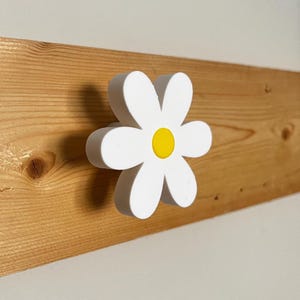 Daisy Flower Wall Hook | Cute Decorative Coat Hook | Kids Room, Nursery, Entryway Storage