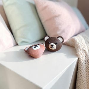 Puxadores de Gaveta em Formato de Ursinho de Pelúcia | Puxadores Fofos para Gavetas de Quarto Infantil | Puxadores para Móveis de Quarto de Criança | Puxadores de Armário em Formato de Urso Rosa e Marrom | Decoração para Quarto de Bebê