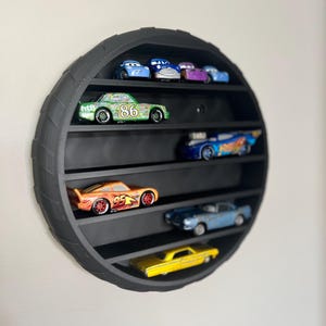 Tyre-Shaped Display Shelf: Wall-Mounted Organizer for Diecast Cars Minis