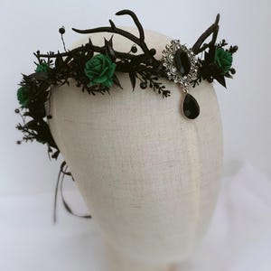 Black Elven Crown with Roses, Black Fairy Tiara, Elven Circlet with Black Diamond, Elven Dark Woodland Crown Elf Headpiece Black Diadem