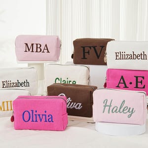 Embroidered Makeup bag, Personalized Waffle Travel Cosmetic Bag- Custom Bridal Party, Embroidered Toiletry Bag, Bridesmaid Makeup Bag