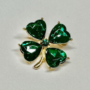 Shamrock Brooches & Lapel Pins