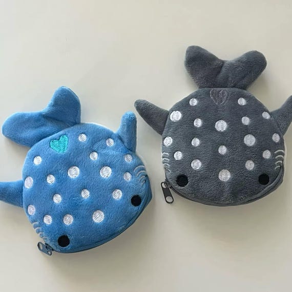 Whale coin pouches! (Multiple Colors!!!) plushie gift ideas, cute wallet plushie, soft coin pouch, zipper bag, summer accessory, cute wallet