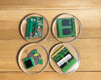 Reclaimed Tech Resin Magnet Set – Various electronic parts – Upcycled Electronics Decor – Set of 4
