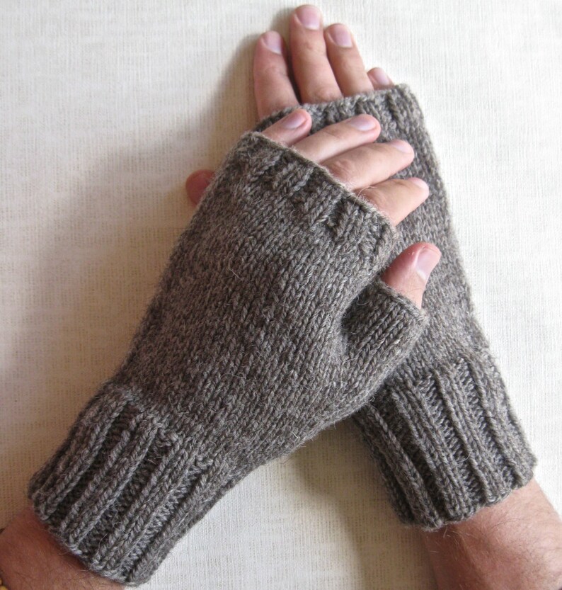 knitted gloves Fingerless Gloves size ML Handknit Gloves Brown Texting Gloves for Men and Teen Boys wool gloves mitts Hand Warmers