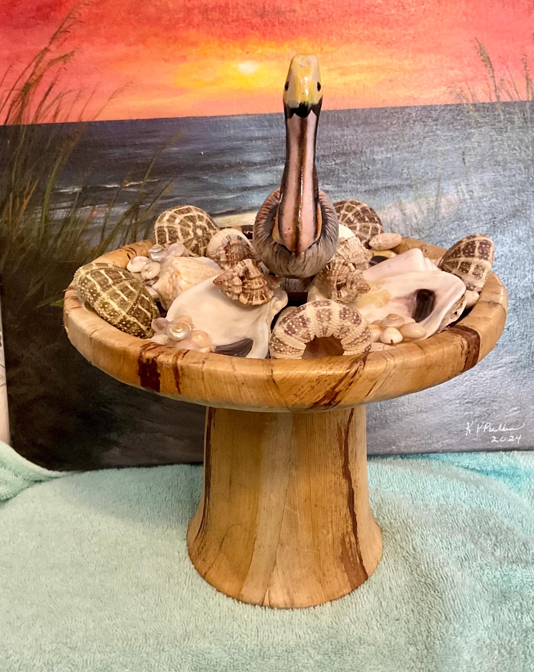 Tabletop Shells Seashell Pelican Centerpiece: Cottage Tabletop Display With Oyster ...