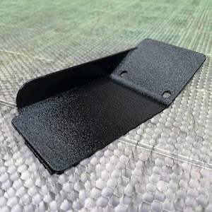 BMW E70, E71, E72 Telefoonhouder afdekplaat verwijderen