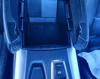 thumbnail interactive-video image 1 of BMW E70 X5 / E71 X6 Center Console Blind Plate – Genuine OEM Fit (51 16 9 115 083) 1 of 6