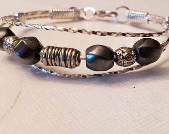 Bracelet wire with Hematite Gun metal black beads