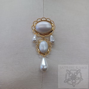 PICK YOUR COLOR: "Anne" Replication Renaissance Brooch Pin Medieval Victorian Elizabethan Tudor Faire Bodice Dress Gown