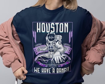Funny Space DJ Shirt – Gift for Rave and House Music Fans, Producers & Beat Maker