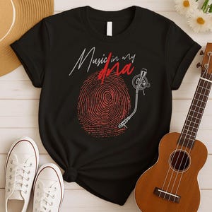 Vinyl Record Lover Shirt - Music in My DNA Vinyl Record Print | Record Collector Gift | Nostalgia Shirt for Music Lovers | Turntable Shirt