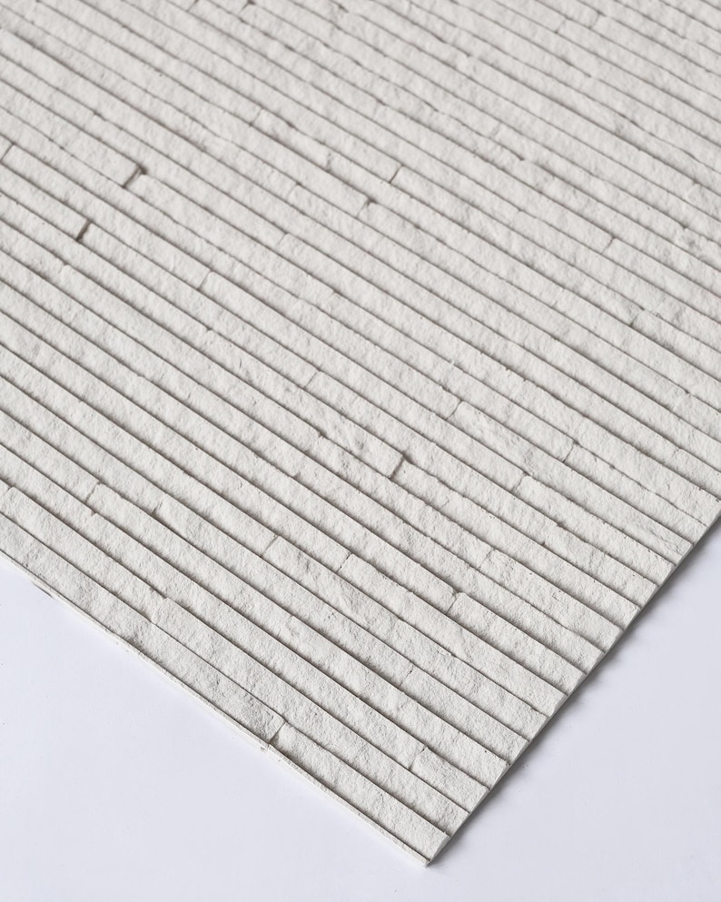 FOSSO Stone Touch Flex FLR 03 | Flexible Mineralstein-Wandpaneele | 120 x 60 cm | 7 mm tiefe Struktur | Leicht & wasserfest | Überstreichbar Bild 3