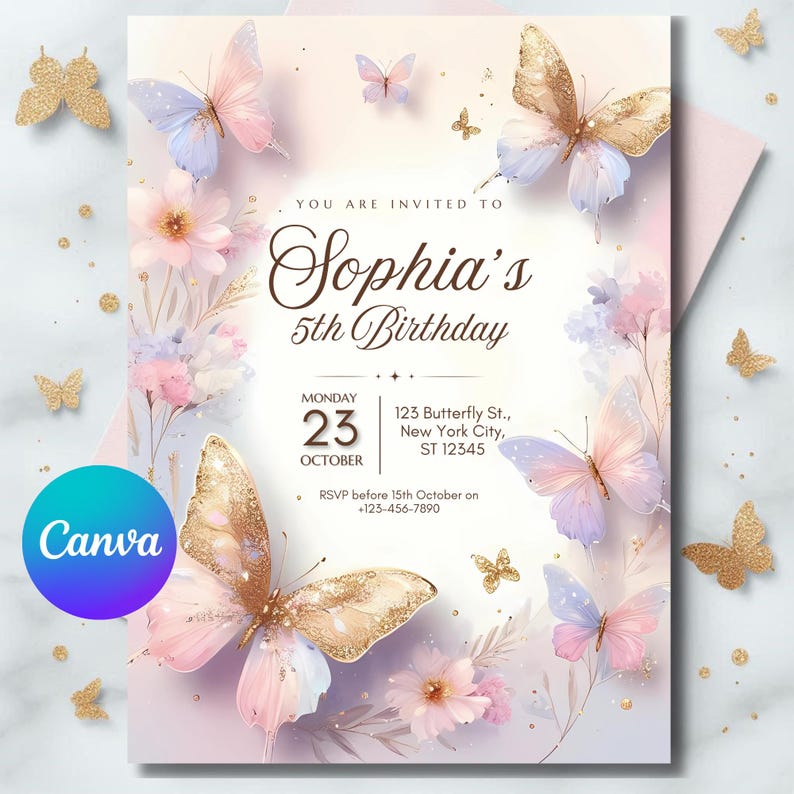 Puede incluir: Una invitaci&oacute;n de cumplea&ntilde;os rosa y morada con mariposas y flores doradas con purpurina. La invitaci&oacute;n dice "Est&aacute;s invitado a la fiesta de cumplea&ntilde;os de Sophia, 5 a&ntilde;os" e incluye la fecha, la hora y el lugar de la fiesta.