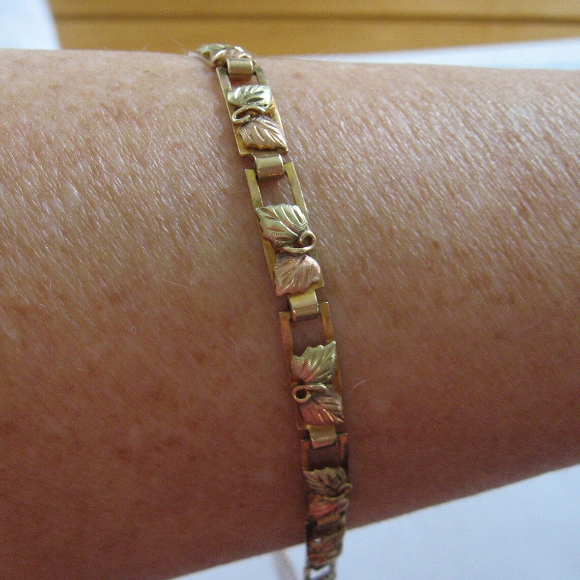 Black Hills Gold Bracelet 10K tri color gold vintage Etsy